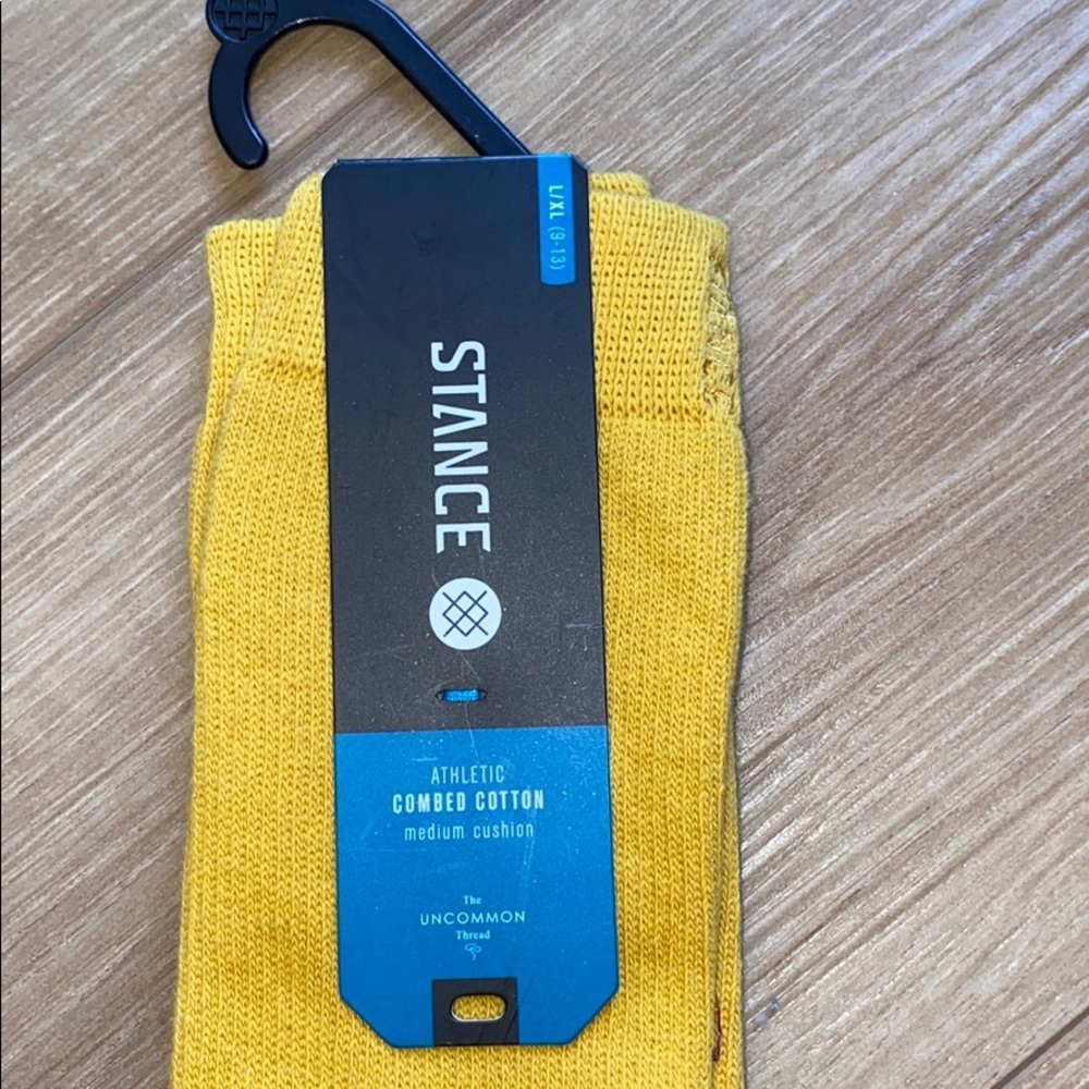 Ladies Stance socks Size L / XL medium cushion NWT - Picture 2 of 2